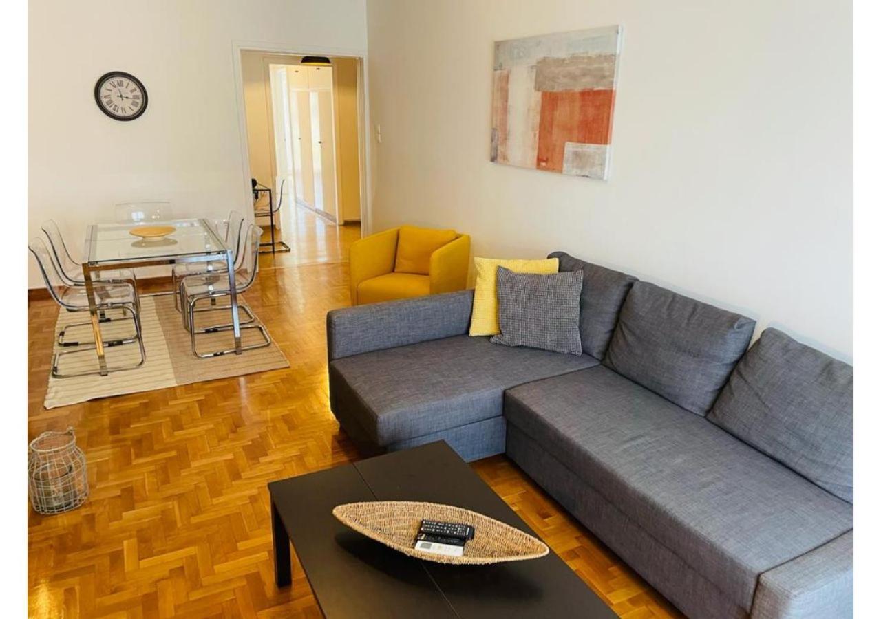 Cozy Apartment In Central Athens - Sleeps 6 Exterior foto